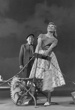 Klikni pro zobrazení obrázku 003_Srpnova_nedele_JS_1958.jpg